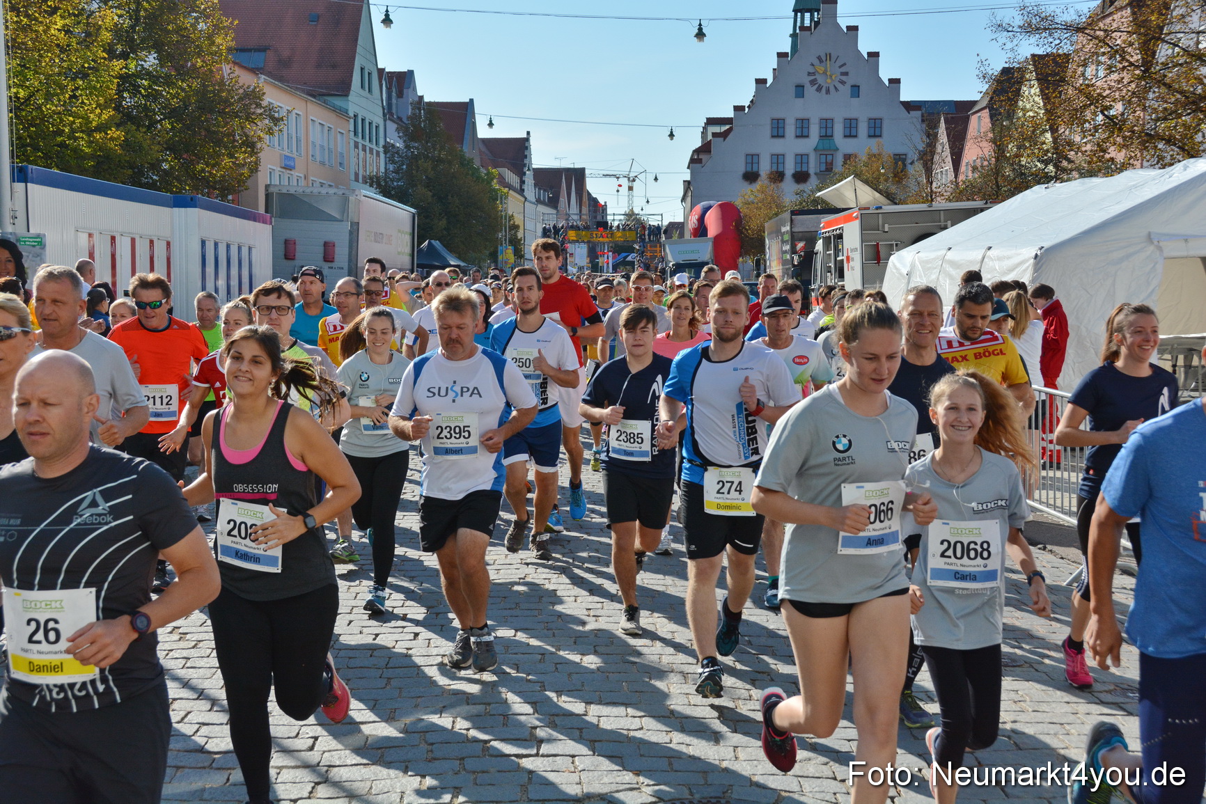 Unterer Markt Stadtlauf Neumarkt 2018 0102